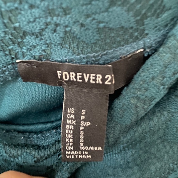 3/$25 Forever 21 Green Floral Mini A-line Skirt - Picture 3 of 4